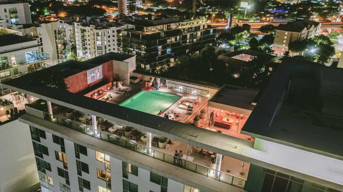 Azotea - Novotel Miami Brickell