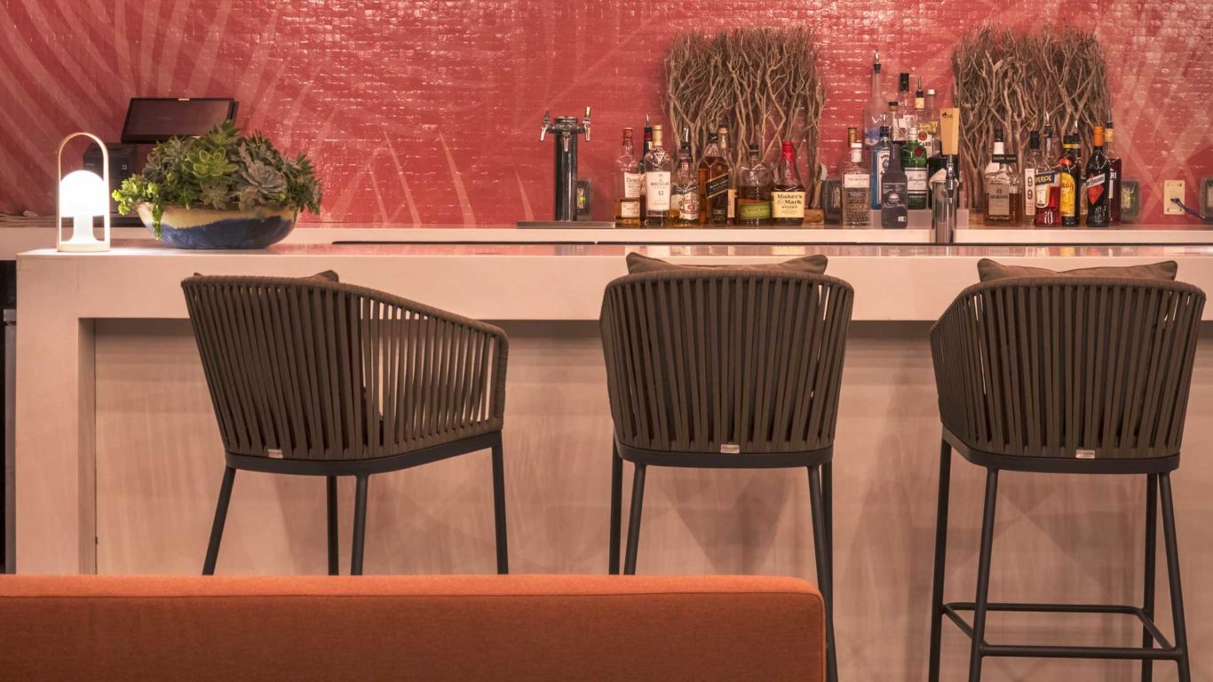 Restaurante y bar - Novotel Miami Brickell